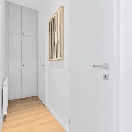 Lam Serenity Free Parking - Balcony Апартаменты Братислава