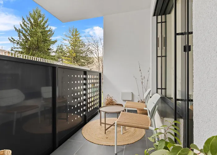 Lam Serenity Free Parking - Balcony * Bratislava