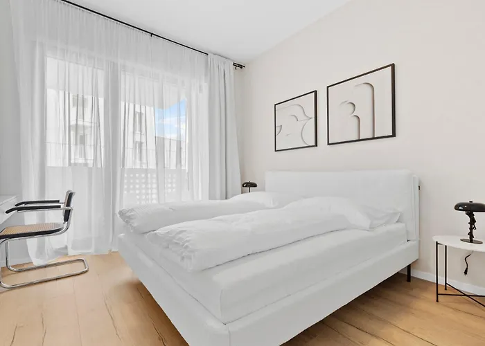 Lam Serenity Free Parking - Balcony Apartmán *